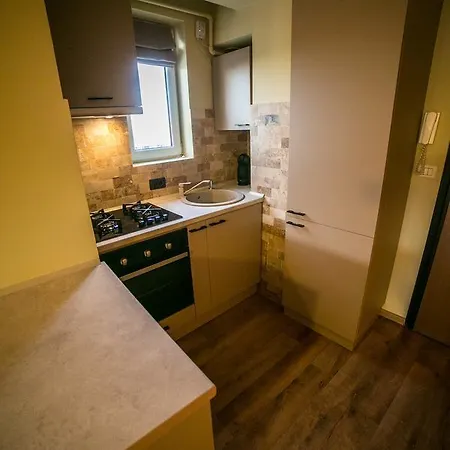Apartament Season *